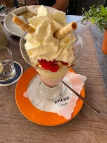 Erdbeerbecher